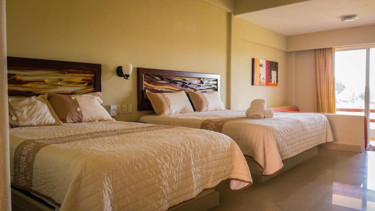 Bonito Hotel By Arans Zihuatanejo Exterior foto